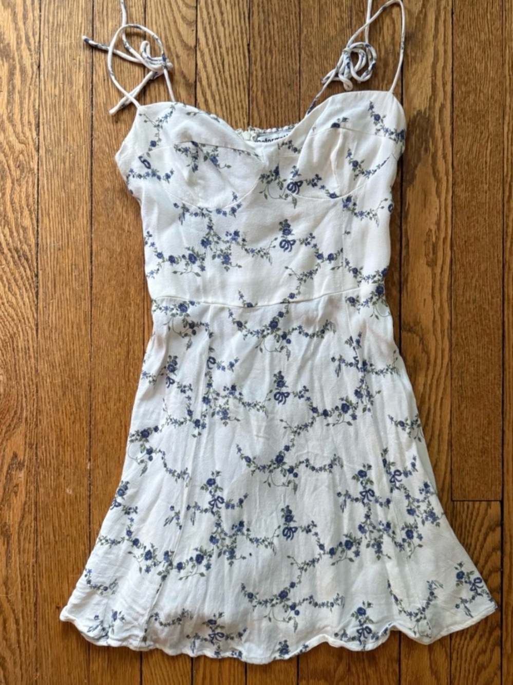 NWOT Reformation Saskia Dress Size 4